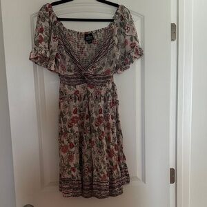 Angie Floral Print Dress with Red and Black Accents size large nwot